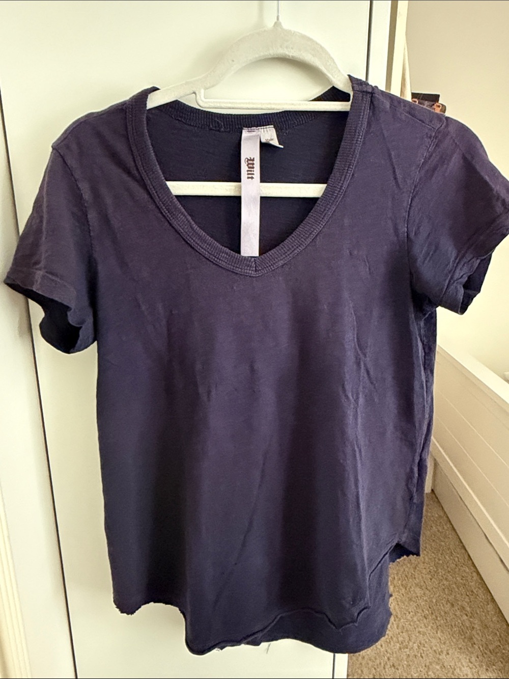 Wilt V-Neck Short Sleeve Tee in Navy. Size: Small